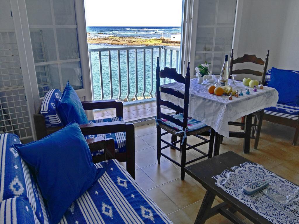 Perla Del Atlantico Apartment Orzola Exterior photo